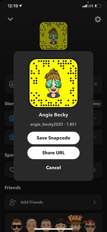 Dm if you down to fuck Hmu on snap 👻Angie_becky2020