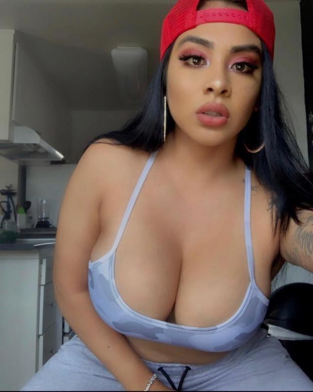 I am available for incall and outcalll