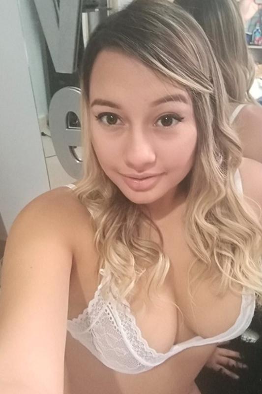 ???????????? I'm Young and sexy Meet For Sex Need Interested Man Tonight???????????? 414 367-4553