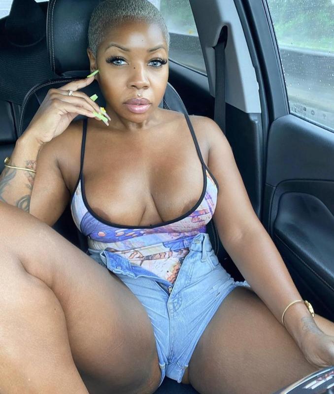 Clean pusxy , shaved Raw, an@l, massage,*.. I’m available all day