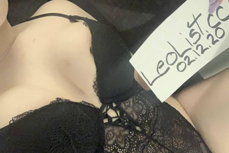 𝓛𝓲𝓽𝓽𝓵𝓮 𝓶𝓲𝓼𝓼 𝓛𝓮𝔁𝓲𝓲, 𝓘𝓷𝓬𝓪𝓵𝓵 & 𝓸𝓾𝓽𝓬𝓪𝓵𝓵.. :)
