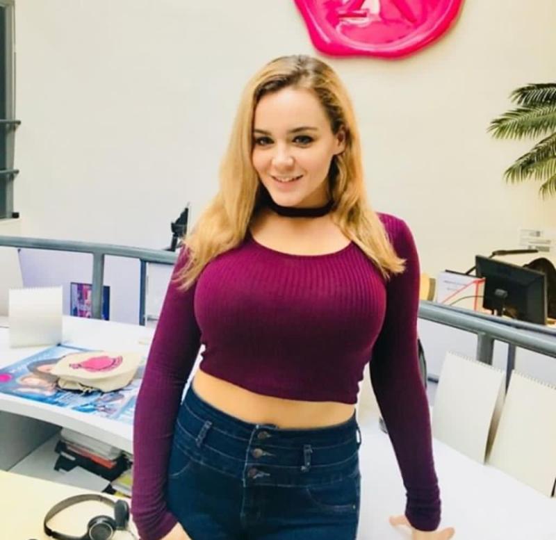 I’M AVAILABLE BOTH INCALL AND OUTCALL