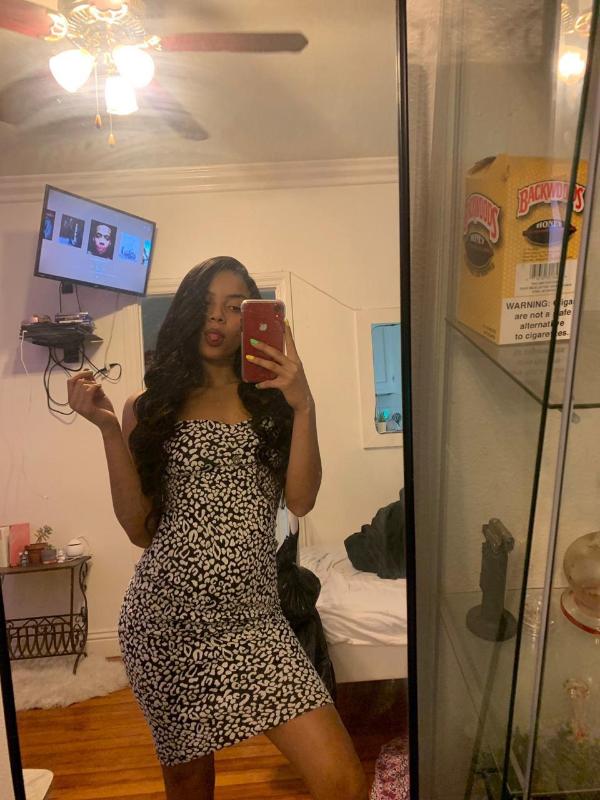 hello my loves I have good prices I do all kinds of vaginal anal sex without a c