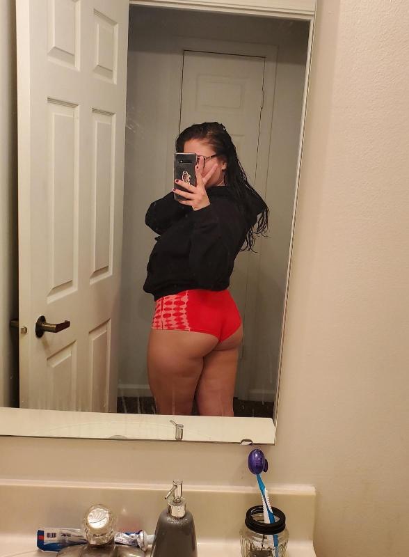 8133037519- hookup/escort/girlfriend experience