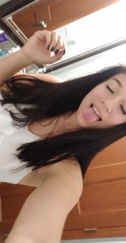 Hookup/Escort