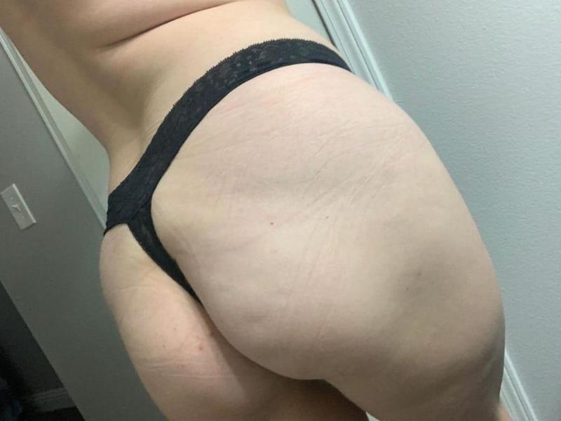 blow job,Anal, riding, cock milking, blowjobs, etc...no condom cum in