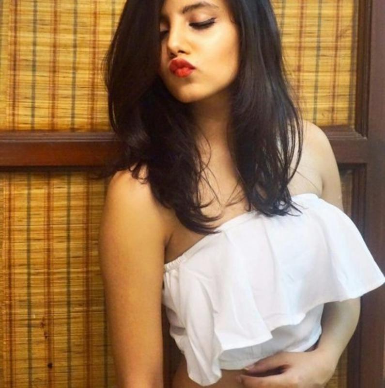 Call Girls In Sect-61 Noida 9821811363 Top Escorts ServiCe In Delhi Ncr