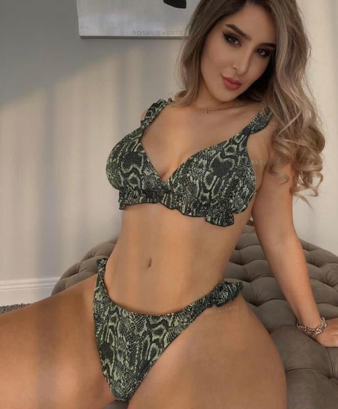 Available for hookups both incall and out call 💦🍆🍑
