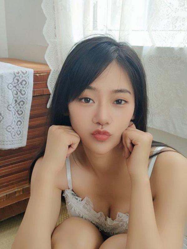 Asian student 🔥160 2X BBFS 925-476-0916