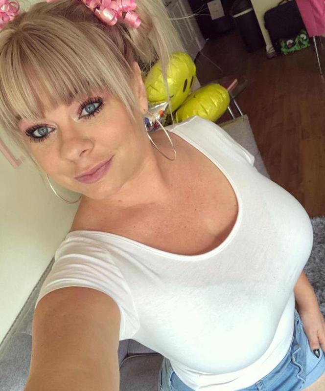 Come now and taste of my juicy pussy lets have fun mature hookups only
