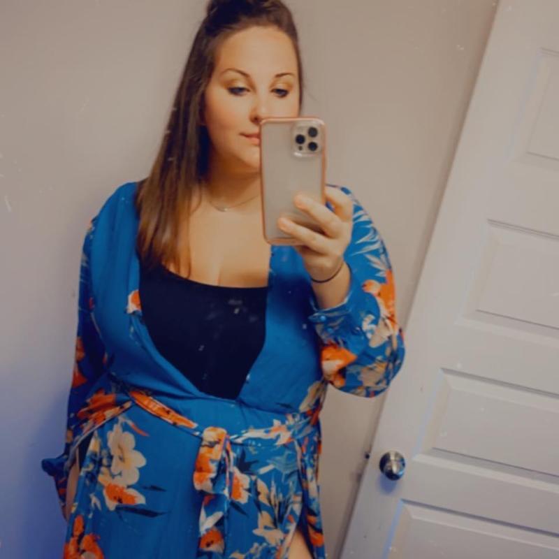HMU if you’re down to fuck ... Ask for my rates