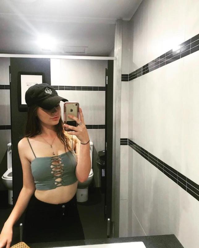 HOOKUPS AVAILABLE!!! PART PAYMENT UPFRONT OR NO MEETUPS