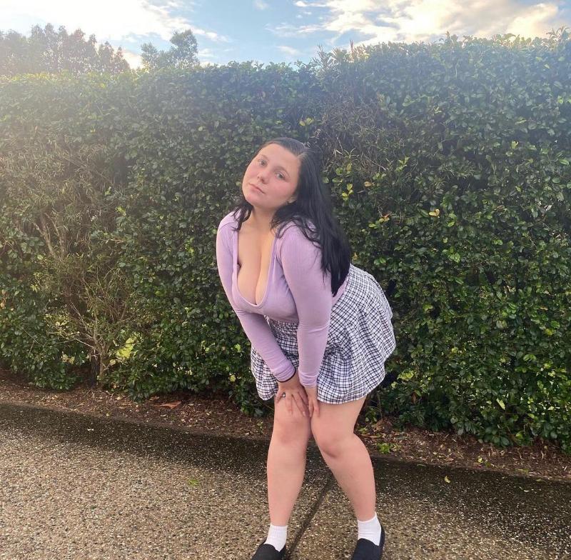 Naughty 👿 bitch🍑💦💦