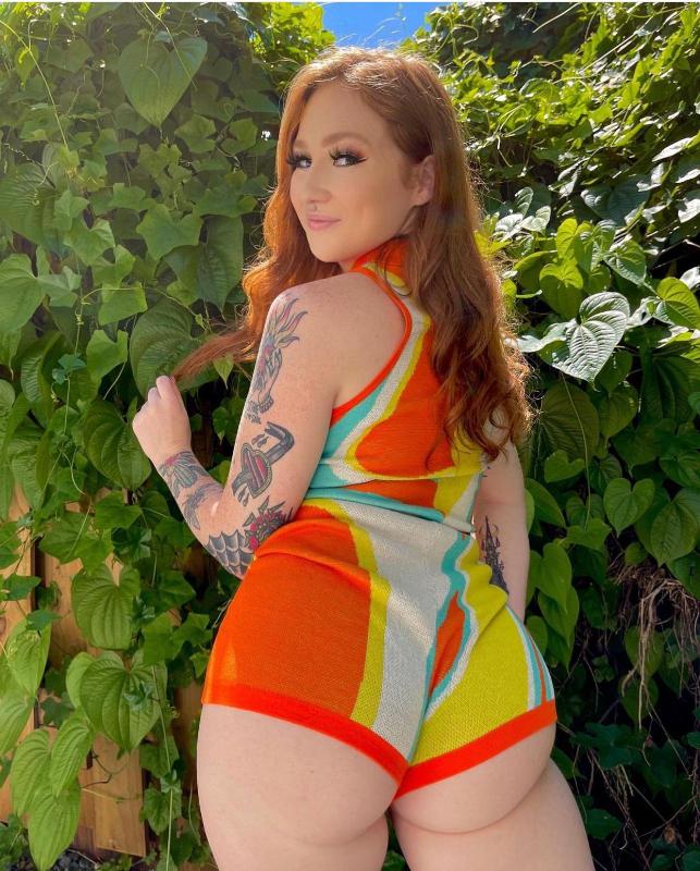 Escort girl available for sex snap chat; Potwell12