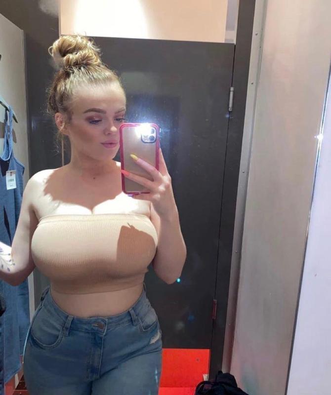 I’m horny right now , need sex