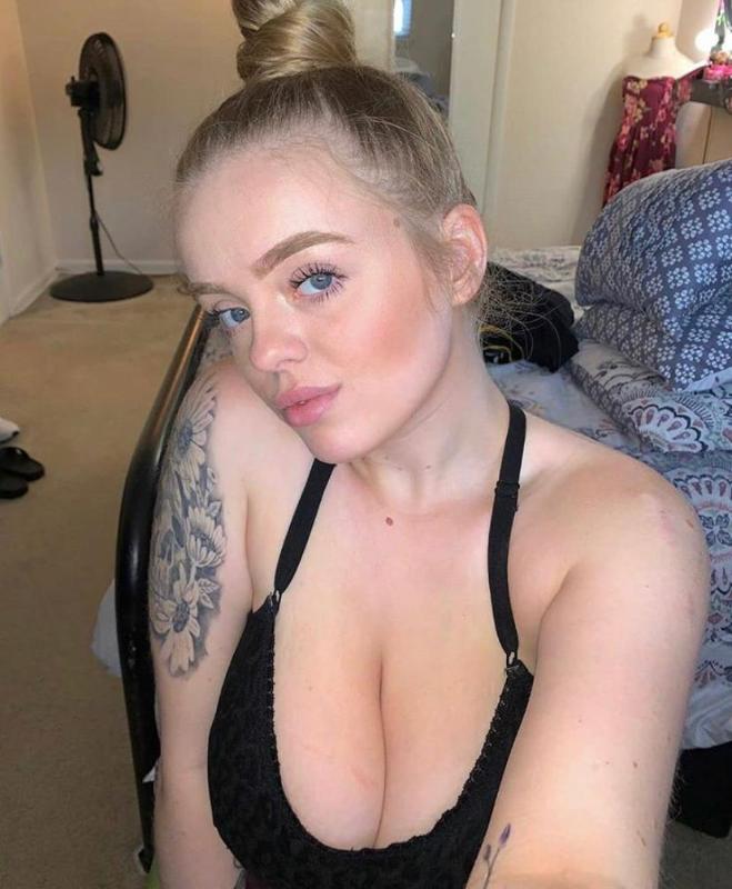 Escort ready to fuck