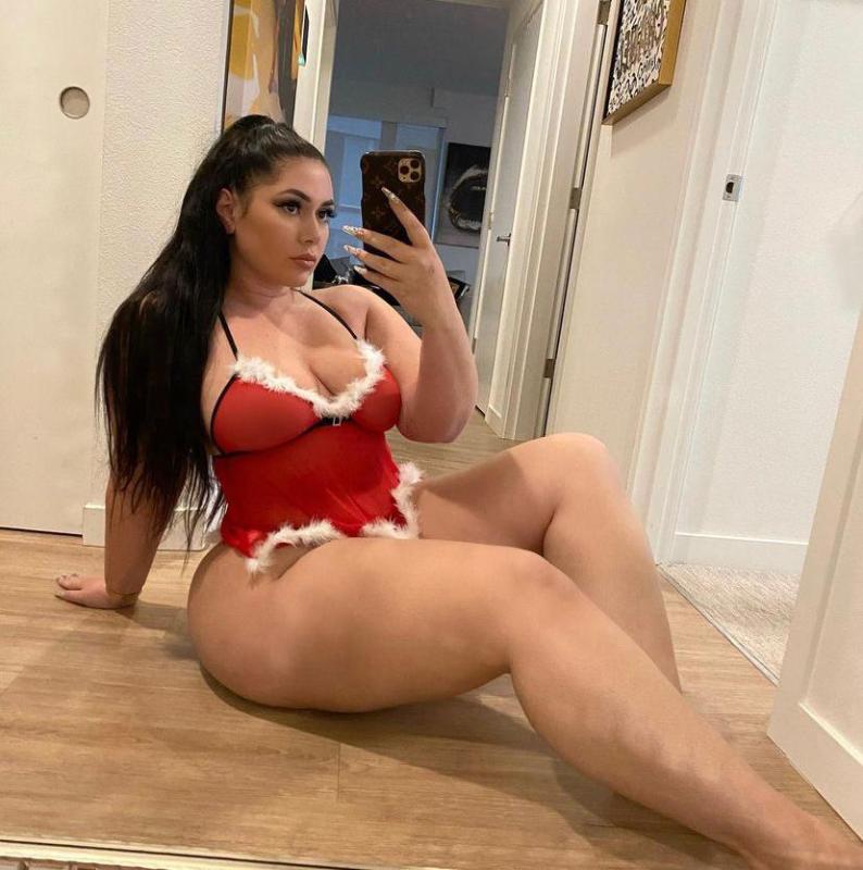 I’m Sexy Sammy🥰,i'm available for both incall or outcall text me i'll reply