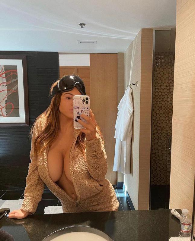 I’m available! text + 1(716) 221-0720 or Snapchat @ tastyolivia9
