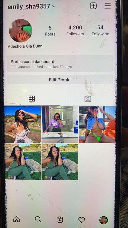 Available for both **calls💯,i do facetime fun and video selling at best rate.
