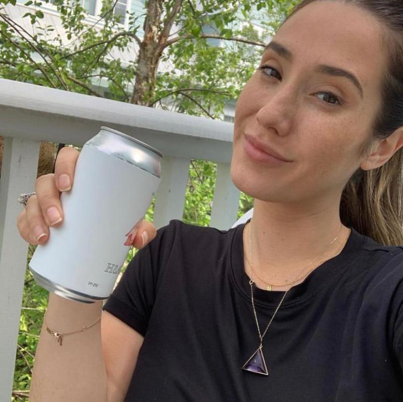 I'm fully available for all appointment and ready to satisfy...incall or outcall