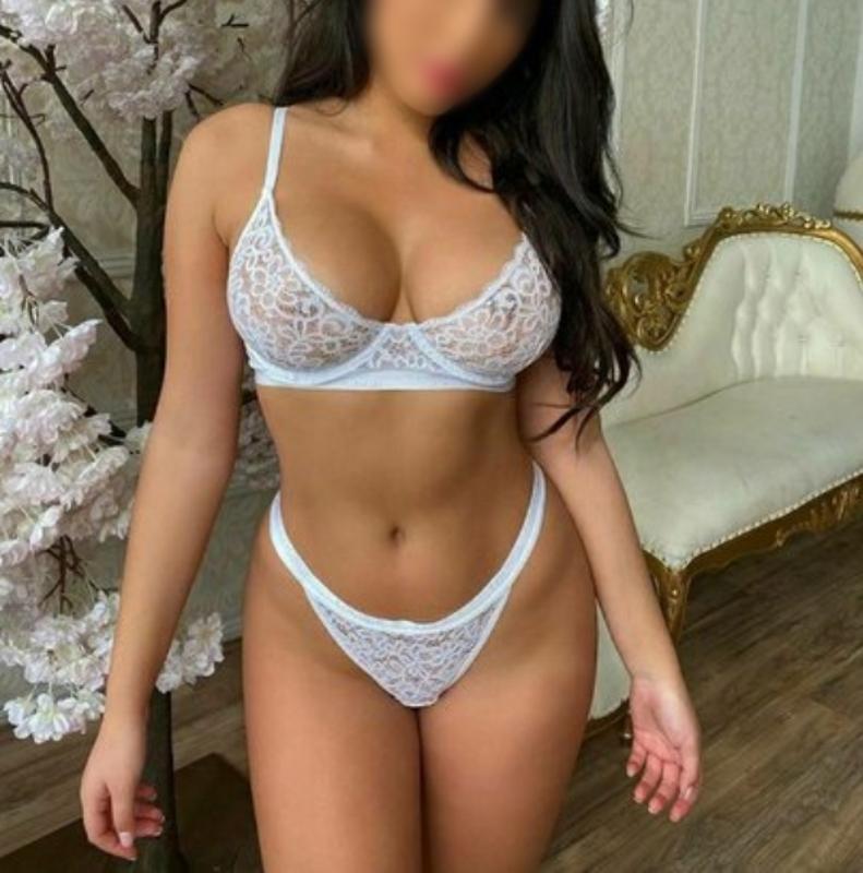 This KITTY is WILD! Help me PET it, will you?