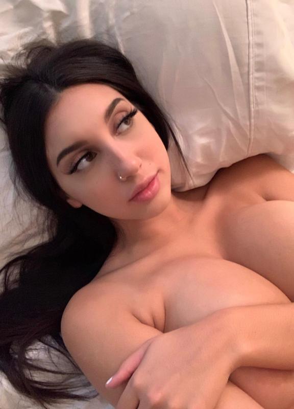 🥳Available day and night soft boobsjuicy PussyCurvy AssReady 😜🥳For Fuck 😍