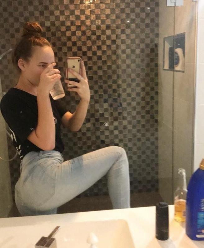 HOOKUP AVAILABLE