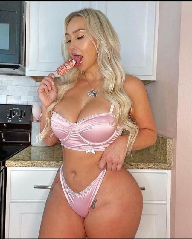 Raw sex text me now for sensational sex hot 😈😈