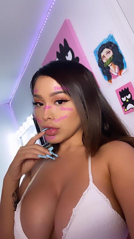 I offer sex, one night stand and naughty FaceTime
