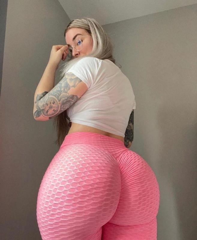 I’m down and ready to meet up 💦🍆
