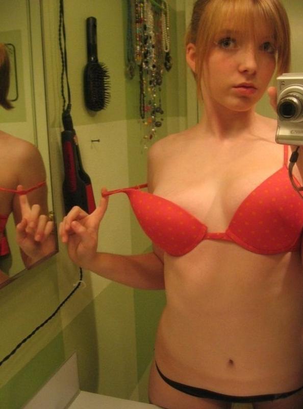 ♙✌♩♕♔❥ Gorgeous HOSTESS Girl- Wanna serve to you now 🟧🟨🟥🟪✅️💖