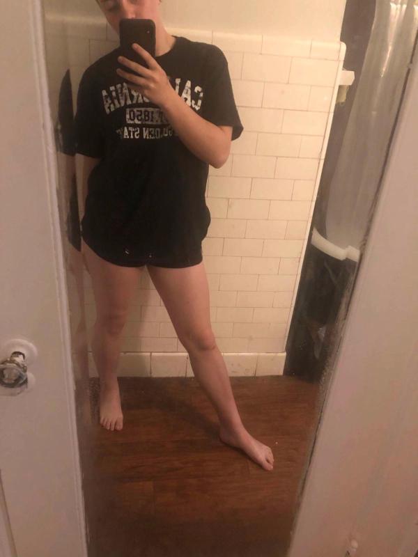 Escort (442) 298-7902