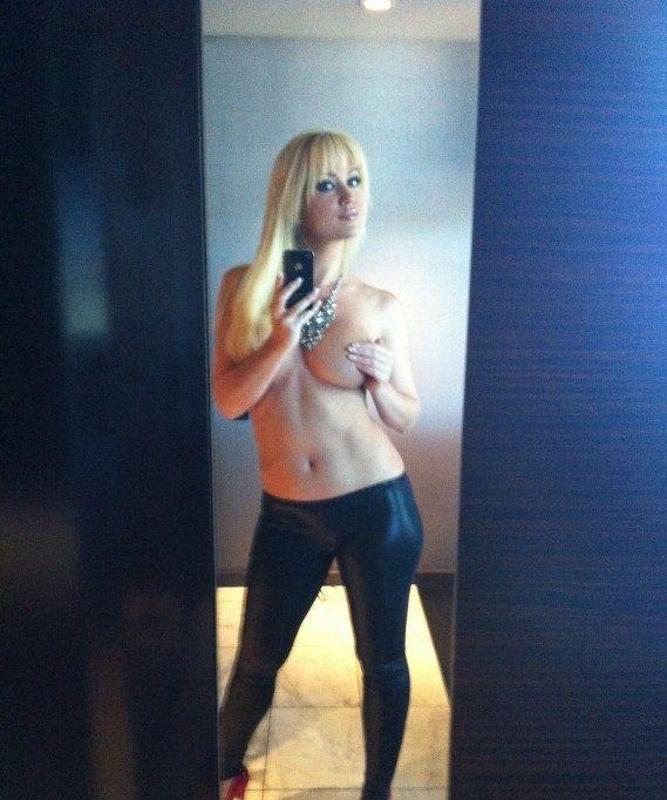 I’M AVAILABLE FOR HOOKUP