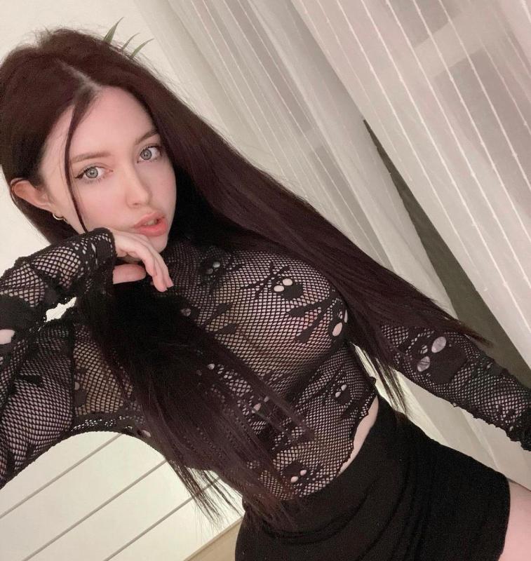 Female escort services ; sex fun and hook up 🍆🥰👅🍑💦❤️😍