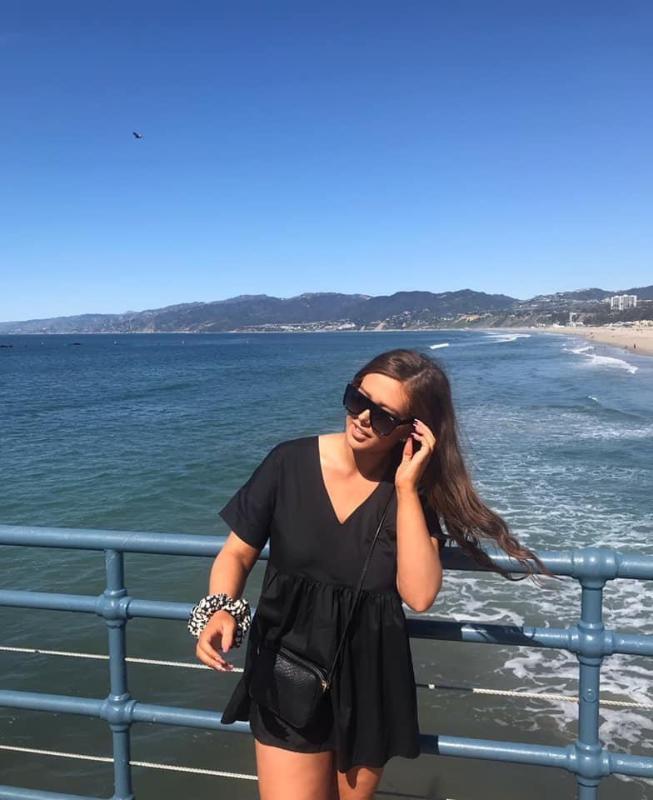 Hookup/Escort fun loving girl for you only ..