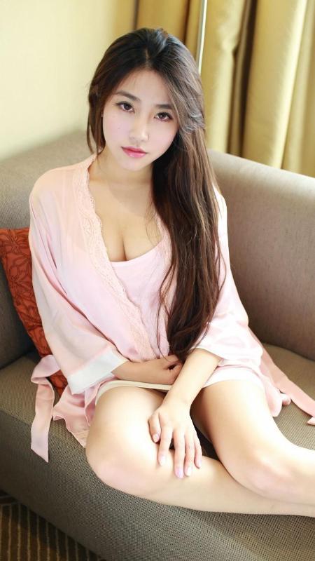 Hot Asians Massage on Hotel Cir S