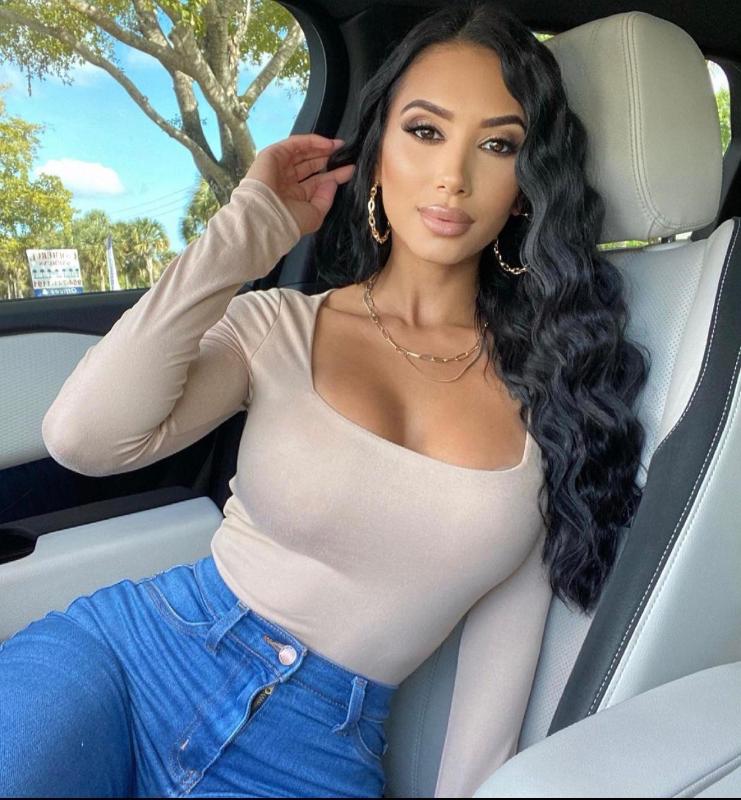 HOOKUP? Snapchat @cherry_maey