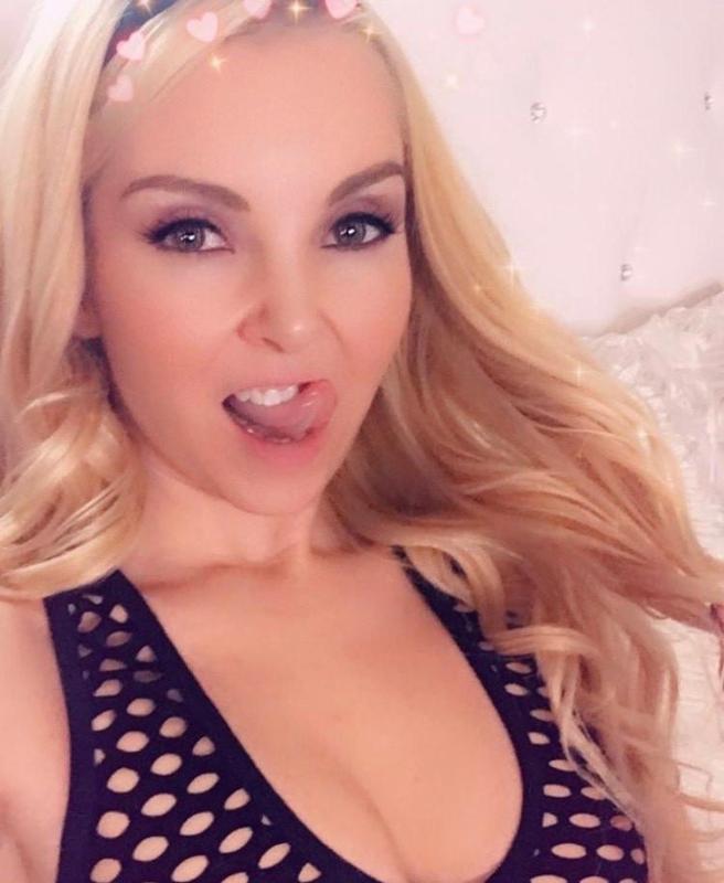 ❤️❤️I WANT IT DEEP IN ME ❤️❤️ Its a sexy and wet juicy weekend already lets play