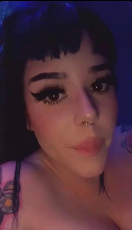 I’m down for hookup Snapchat anne_william973 text 6189995092