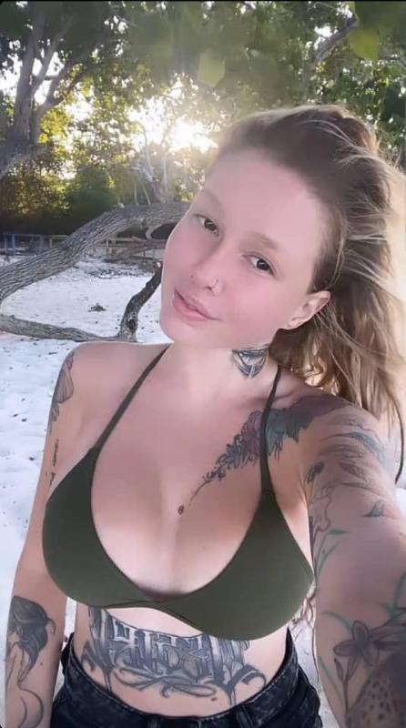 Down for fun and Hookup?