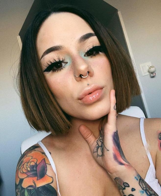 I’m hot 🥵 and ready to hookup anytime 🍆🍑💦