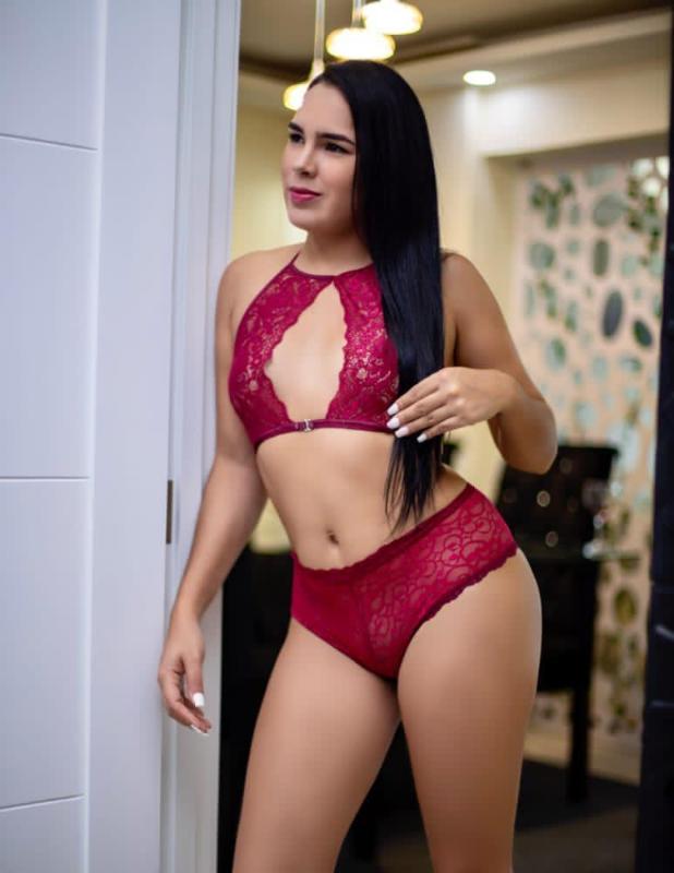 *Latina Avail 24/7 *call now daddy special 100$ an Hours *929-479-7469 *call me