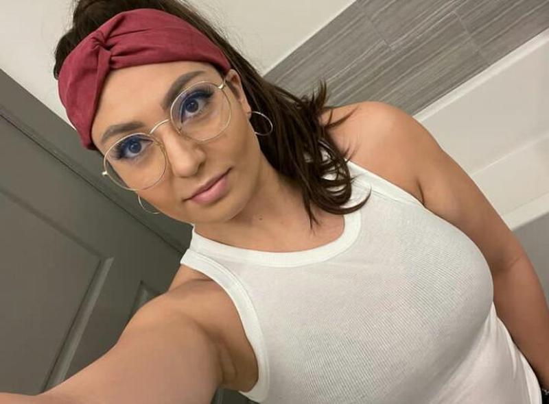 Always available for **** Hardcore,69,****,breastfuck,Head and doggy****Deep