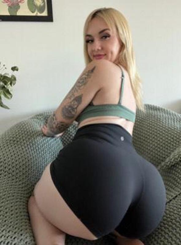 SEXY ESCORT AVAILABLE FOR MEETUP&PARTY 🍆👅