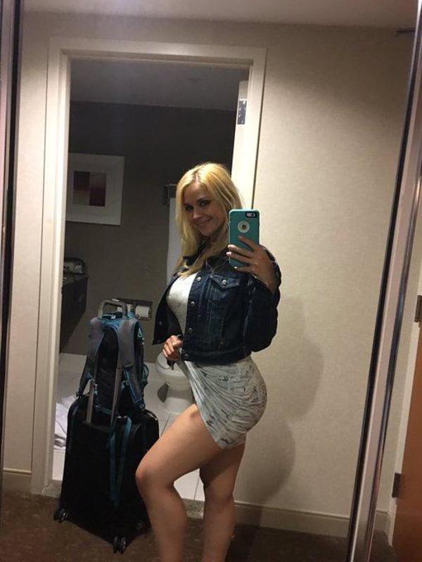 Available for hot sex and enjoyable fun 🤩 🍓🍆🍆 are you ready ??