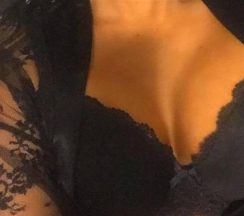 ☆ 𝐋𝐞𝐬𝐥𝐢𝐞 ☆ .. A V A I L A B L E .. N O W ..