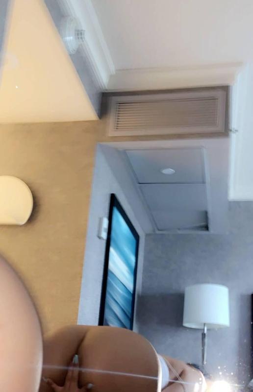 ☆ JOIN ME ON CAM LIVE ♡ LETS $EXT ♡ PICS & VIDS 4 SALE ☆