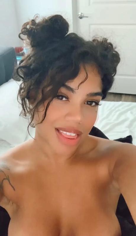 Sexy Girl Ready To Fuck so Hard 👅 💦 🍆