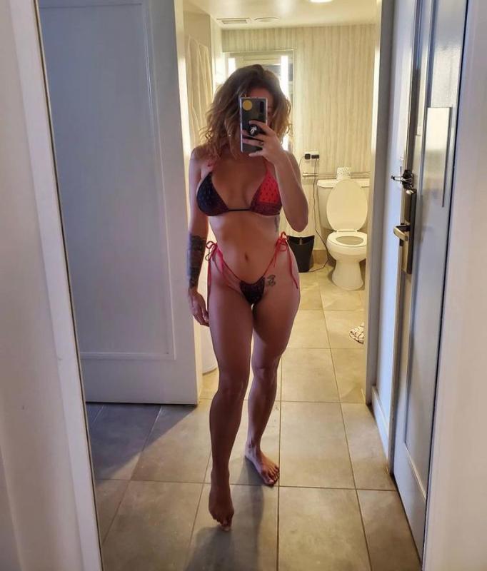 HOT 🥵 AND HORNY PUSSY HUNGRY 🥰FOR YOUR DICK 🍆💦AND READY TO SATISFY YOU 🍑💦