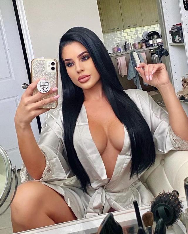 Brandi here to pleasure 🥵🥵💝